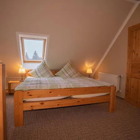 Schmidt In Altglobsow Grosswoltersdorf